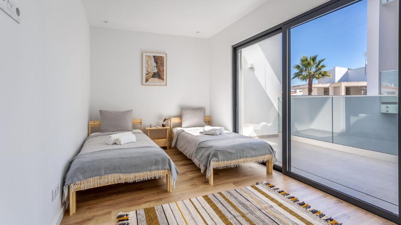 Dream Apartment W/Pool & Balcony By Lovelystay البوفيرا المظهر الخارجي الصورة