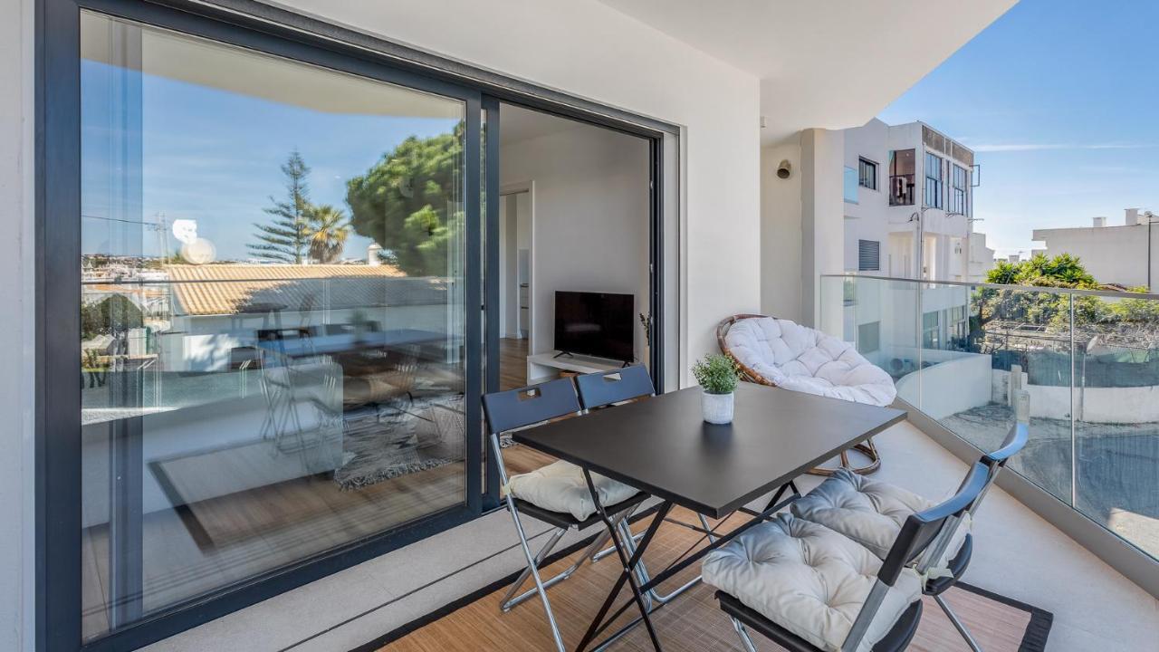 Dream Apartment W/Pool & Balcony By Lovelystay البوفيرا المظهر الخارجي الصورة