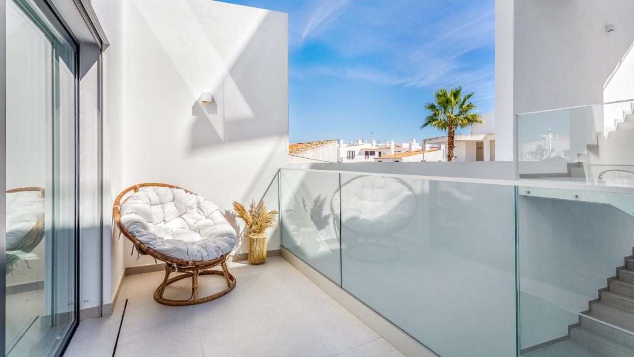 Dream Apartment W/Pool & Balcony By Lovelystay البوفيرا المظهر الخارجي الصورة